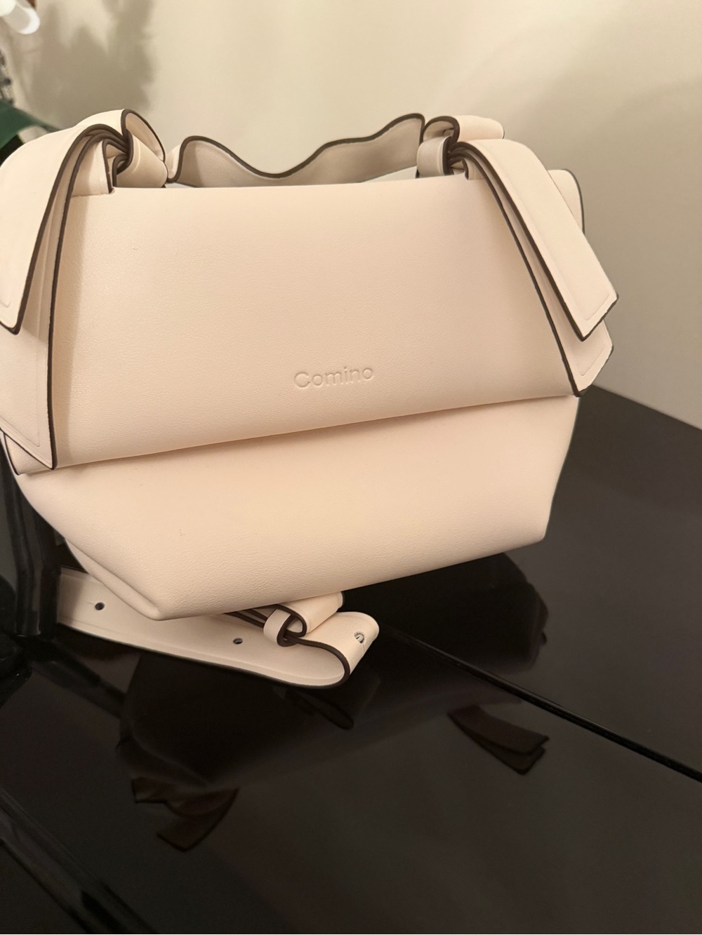 Cream Structured Leather Shoulder Bag
